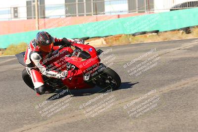 media/Oct-15-2022-TrackXperience (Sat) [[8f70b8b0be]]/Group 2/session 2 turn 3 and 4/